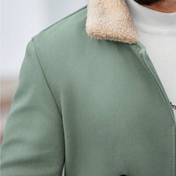 SHEIN Men's Sage Green Trench Coat - Picture 3 of 6